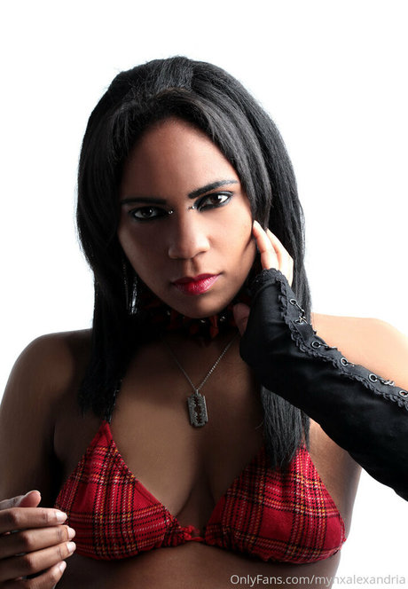 mynxalexandria erotic model photos