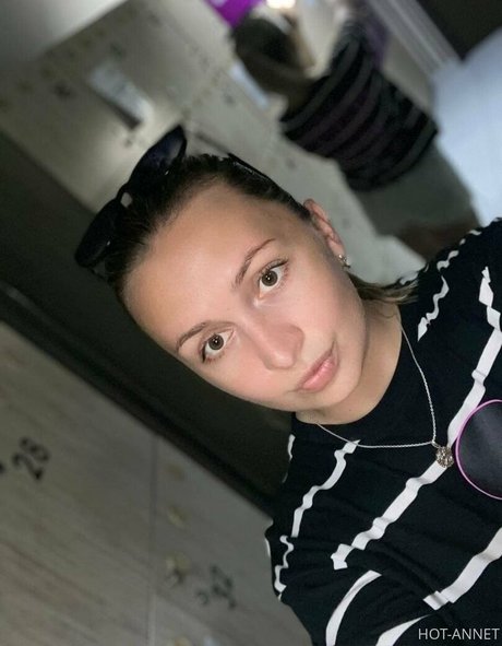 anna bellla estrella porno exclusiva imagen