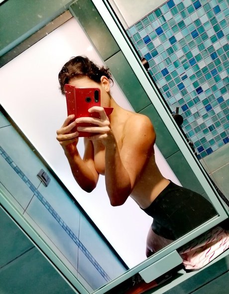 mywetkingdom nice pornstar pic