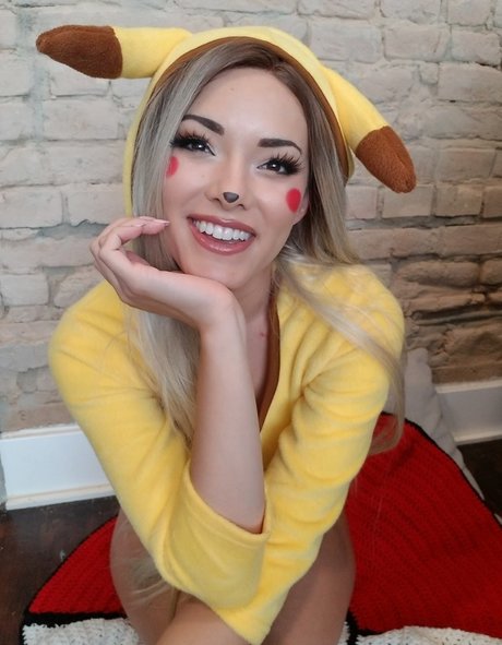 Joanie Brosas nus de stars du porno photo