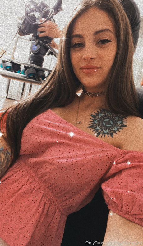 maddymay69 actrice de sexe img