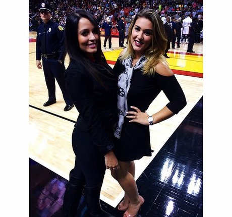 Cassidy Daiagi modèle porno collection