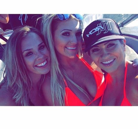 Amber BeIarski arte estrella porno fotos