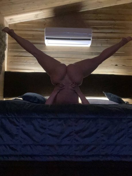 mindiyarova11 estrella adulta imagen