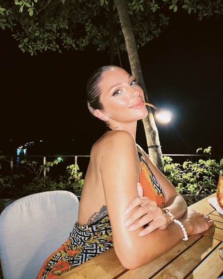 Antonella Mantovano jolie étoile archive