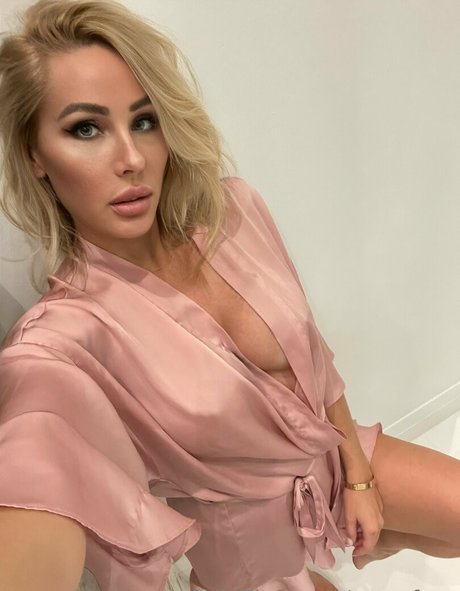 roxyyfoxx bonita modelo imágenes