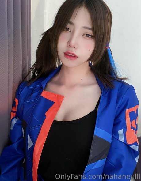 Jiebjah model porn image