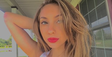 Kaelyn Myers modèle meilleur galeries