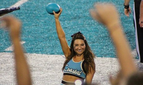 Lizzy Decologero modelo desnudo imágenes