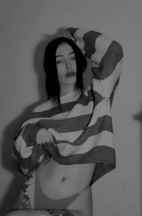 yanafoxy free modèle hd images