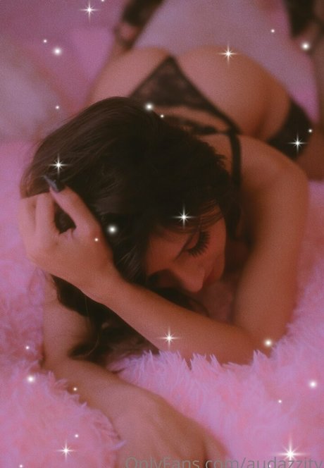 audazzity estrella porno adulto fotos