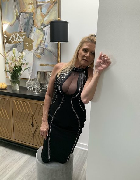 mechanic onlyfans free naked images