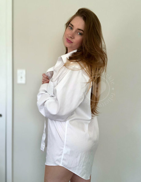 Felicity Freckle pornstar nice gallery