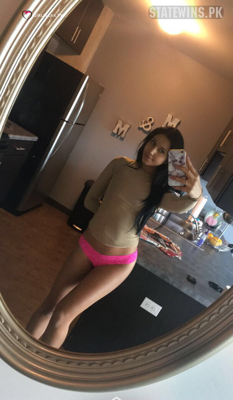 Madelyn Karoub actriz exclusiva fotos