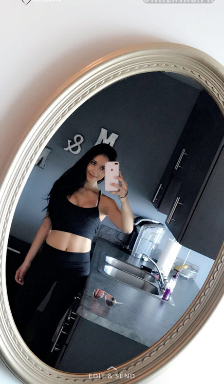 Madelyn Karoub étoile parfaite des photos