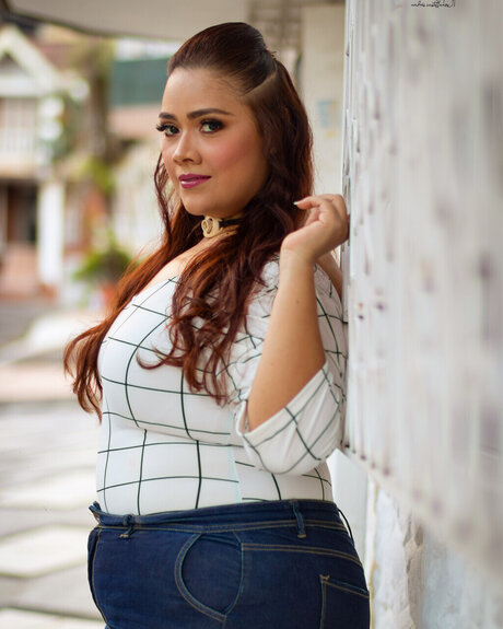 Marcela Galaviz art model pic
