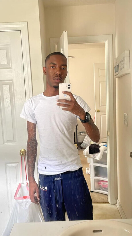 wavess nudes star picture