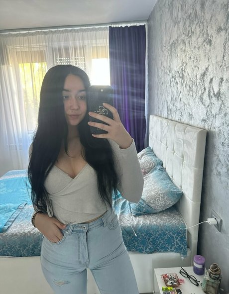 littlealicexxx actrice libre images