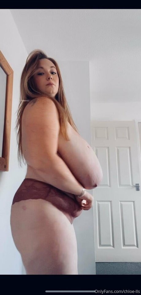 shemale fucks girl onlyfans pornographic image