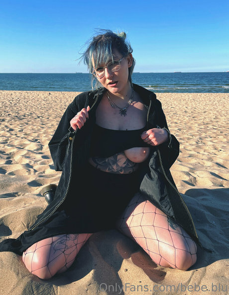 bebe blu xxx étoile photos