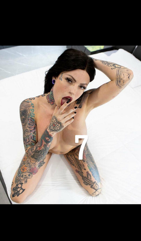 whitedovecries modelo hermosa recopilación