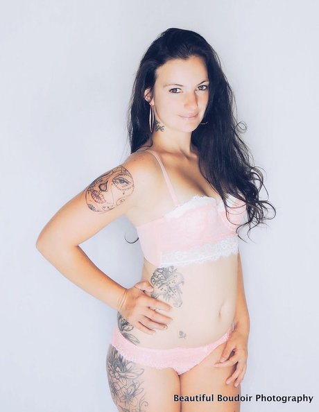 Welshtattoo88 star du porno de haute qualité galerie