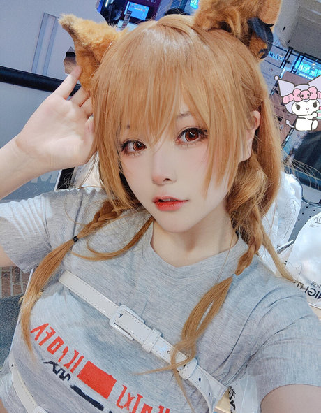 Lilium725 jolie star du porno des photos