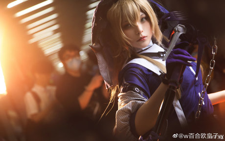 Lilium725 actrice chaude galeries