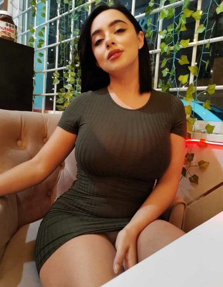 Dulce Soltero modèle de sexe photo