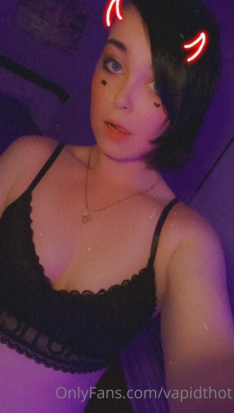 vapidthot modelo desnuda foto