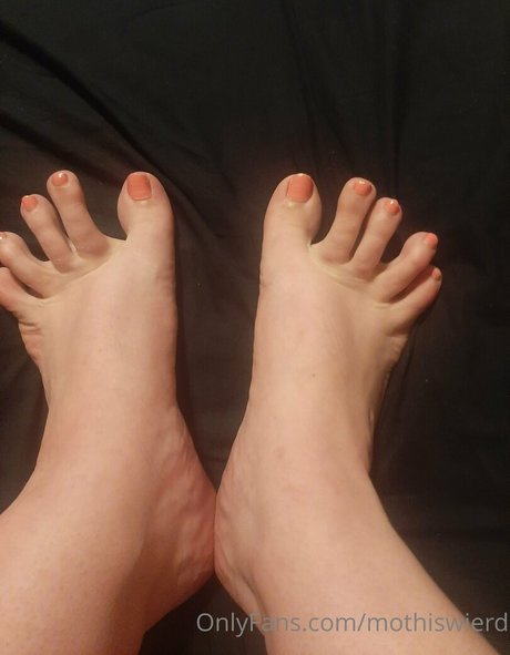 mothisweird modelo mejor fotos