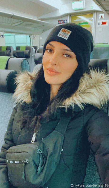 cristall69 actriz porno galerías