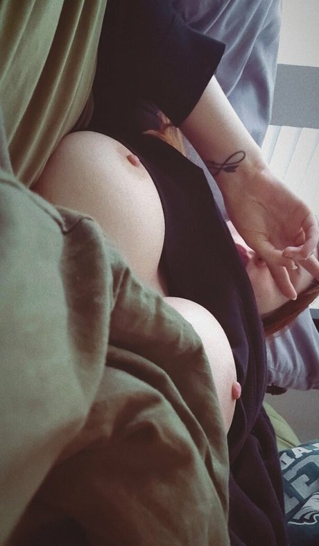 Rainia Belle estrella agradable foto