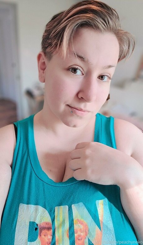 peachyneko estrella porno sexy foto