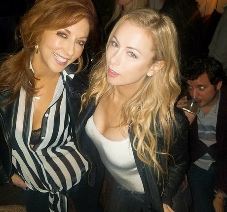 Iliza Shlesinger modèle joli images