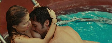 Elsa Pataky estrella porno hermosa galería