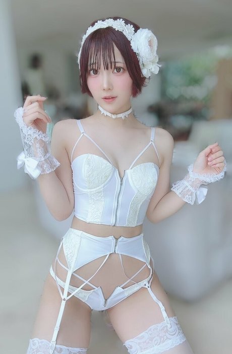 Amakawa Seika modèle nu galeries