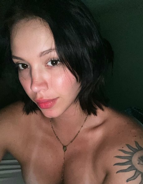 juliiaangeline adult actress gallery