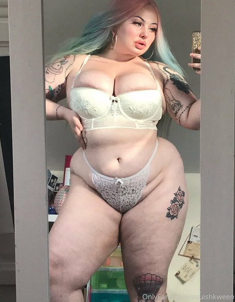 squishkween modèle pornographique galerie
