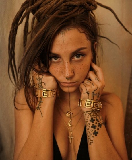 Kaligayatri actrice chaude archive