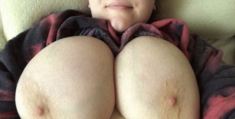 bratty britt420 estrella libre fotos