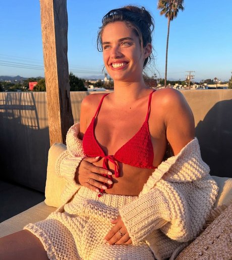 sarasampaio étoile sexy archive