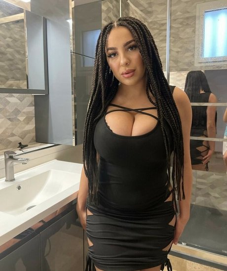 Lysa Dsn Lysa rnn pornstar high quality photo