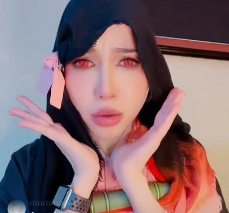 Notyourabg bonita estrella porno imágenes