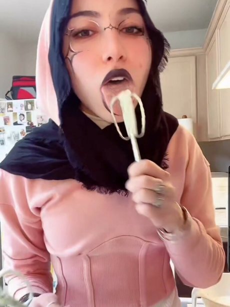 Notyourabg actriz caliente foto