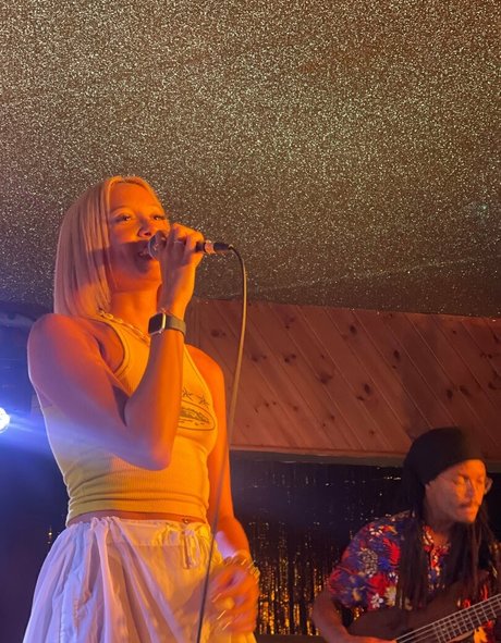 morganmunroe estrella porno hermosa foto