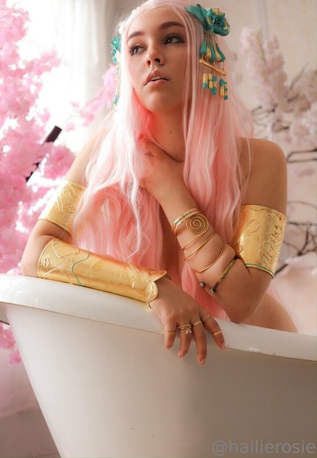 Hailie Rosie étoile chaude photos