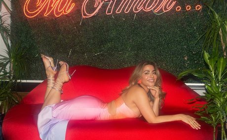 Emeraude Toubia étoile xxx image