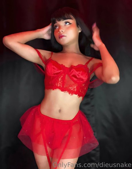 dieusnake modelo de alta calidad imagen