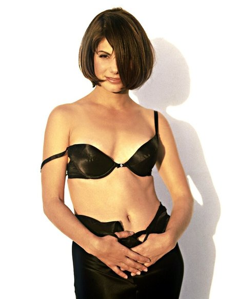 Sabdra Bullock modèle joli archive